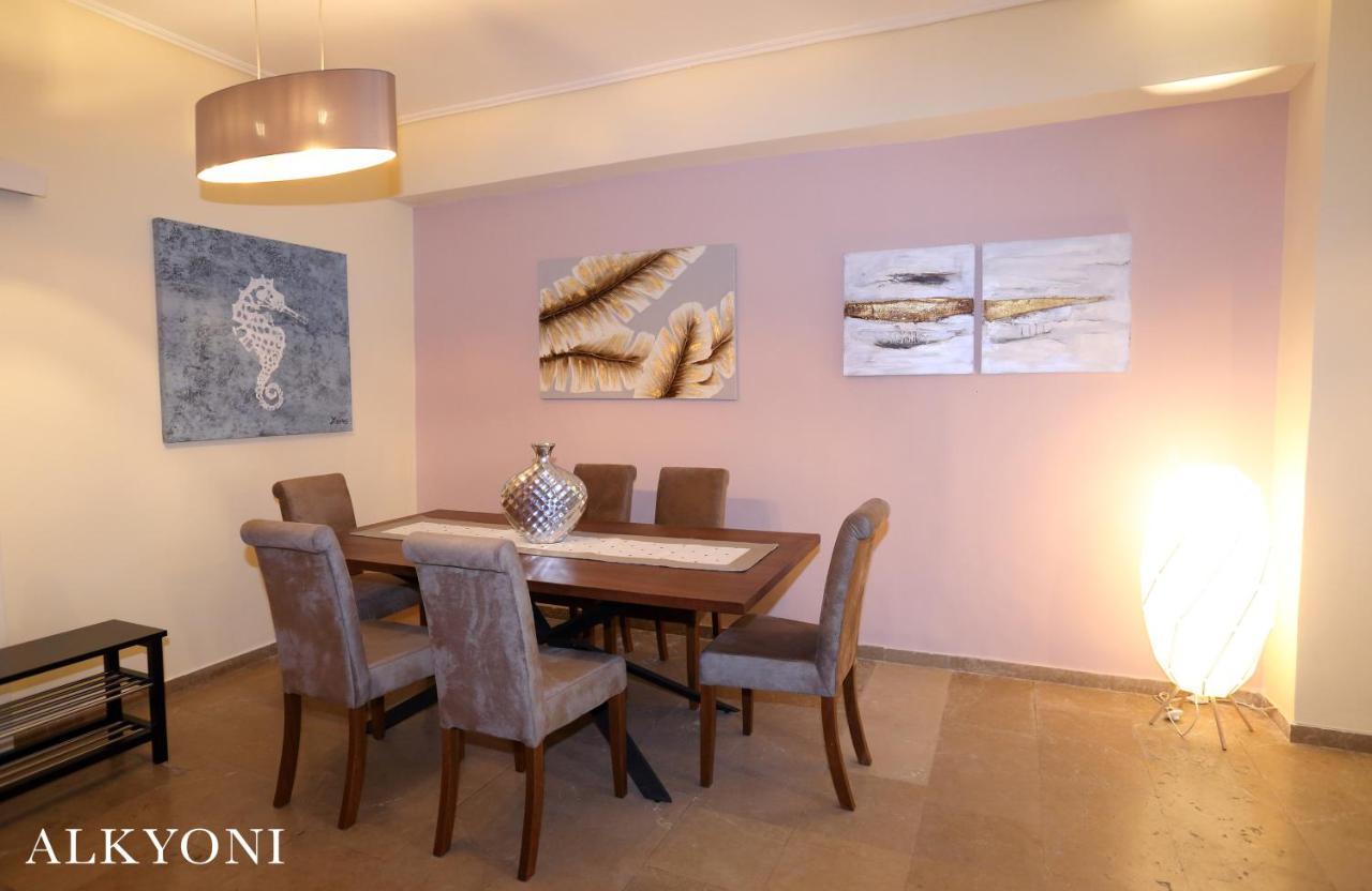 Melma Properties- Alkyoni Apartment By The Sea In Piräus Exterior foto