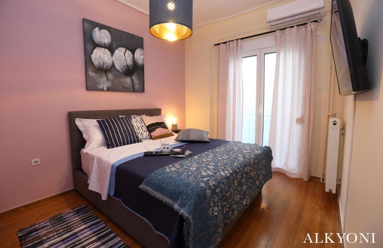 Melma Properties- Alkyoni Apartment By The Sea In Piräus Exterior foto